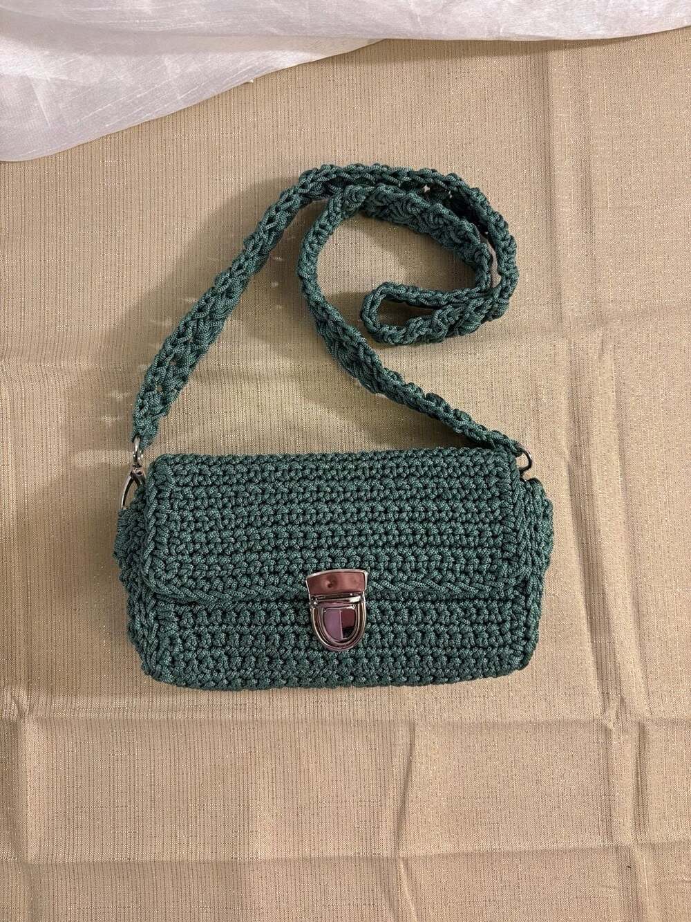 Handmade Green Crochet Shoulder Bag with Silver-Tone Clasp